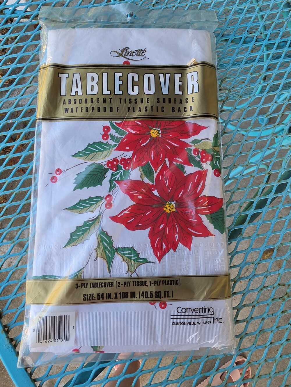 VTG Linette 3-ply Table Cover Poinsettias 54"x108" Christmas USA